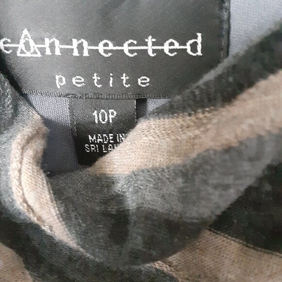 Connected dress. Size 10P Black, Beige and Gray. Three quartered length sleeves - Picture 3 of 4